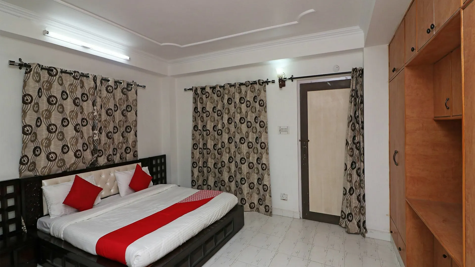 Apartament Oyo 13205 Home 3 Bhk Valley View 2 Shimla Indie
